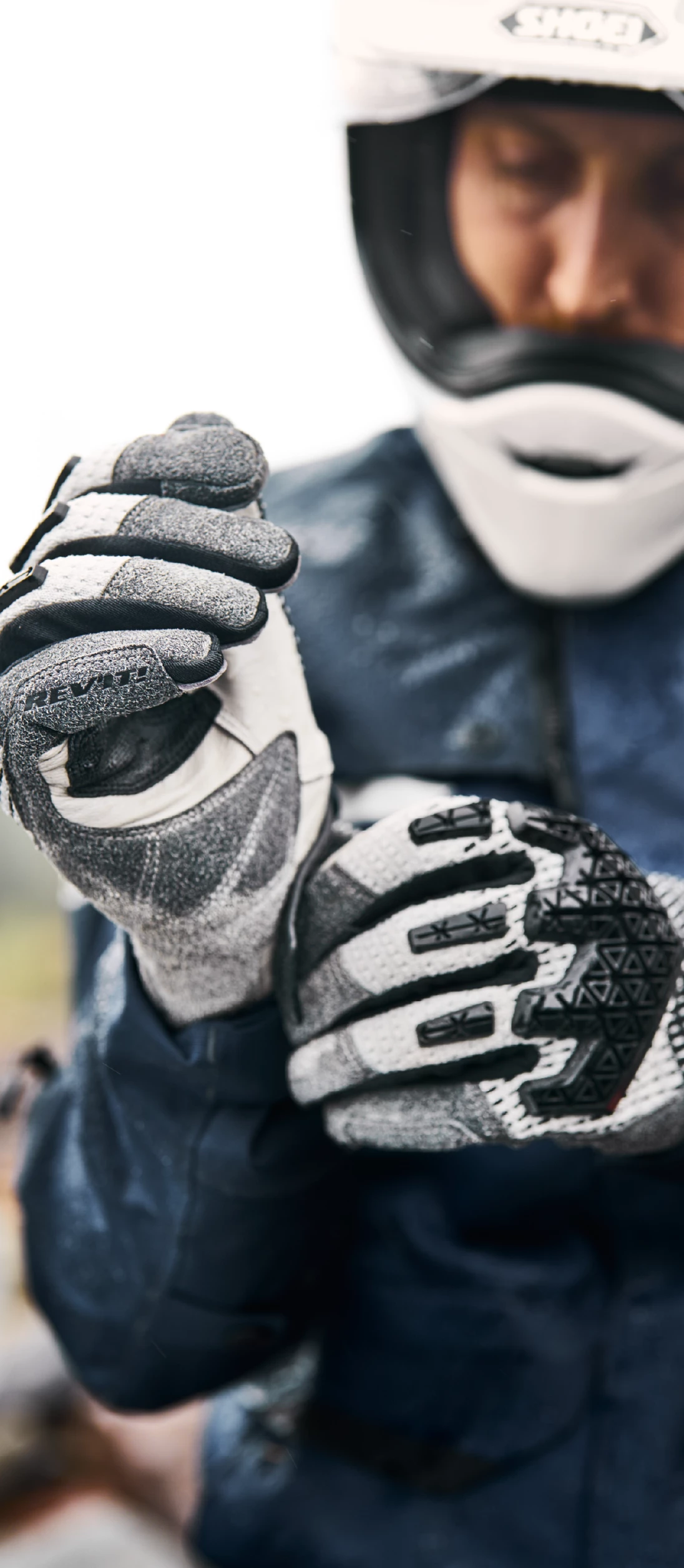 GUANTES